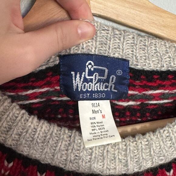 Vintage Mens Size M Woolrich Sweater Hand Knit Wool Chunky Aztec Western Sweater - Picture 3 of 5